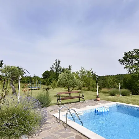 Vila With Private Pool And Garden Retreat Grožnjan
