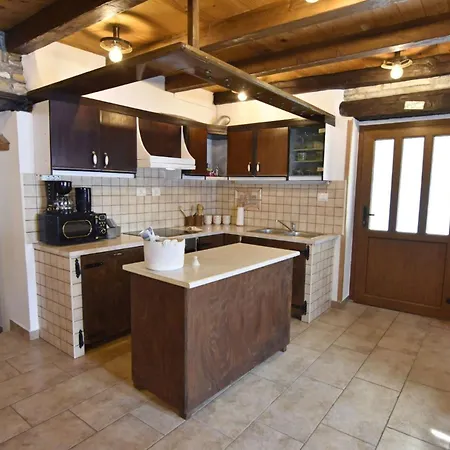 Villa With Private Pool And Garden Retreat Grožnjan