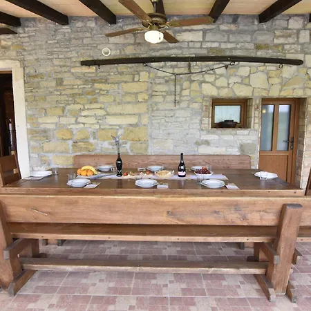 With Private Pool And Garden Retreat Villa Grožnjan