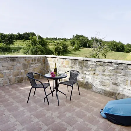 With Private Pool And Garden Retreat * Grožnjan
