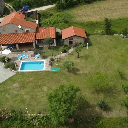 With Private Pool And Garden Retreat Grožnjan